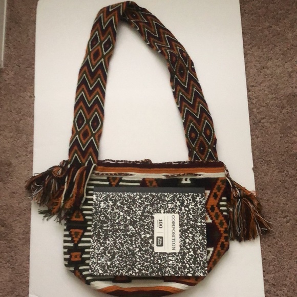 Authentic Handmade Colombian Wayuu Handbag - Picture 5 of 5